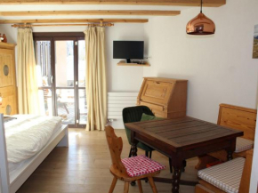 Apartment Residenza Chesa Margun 58-4 by Interhome